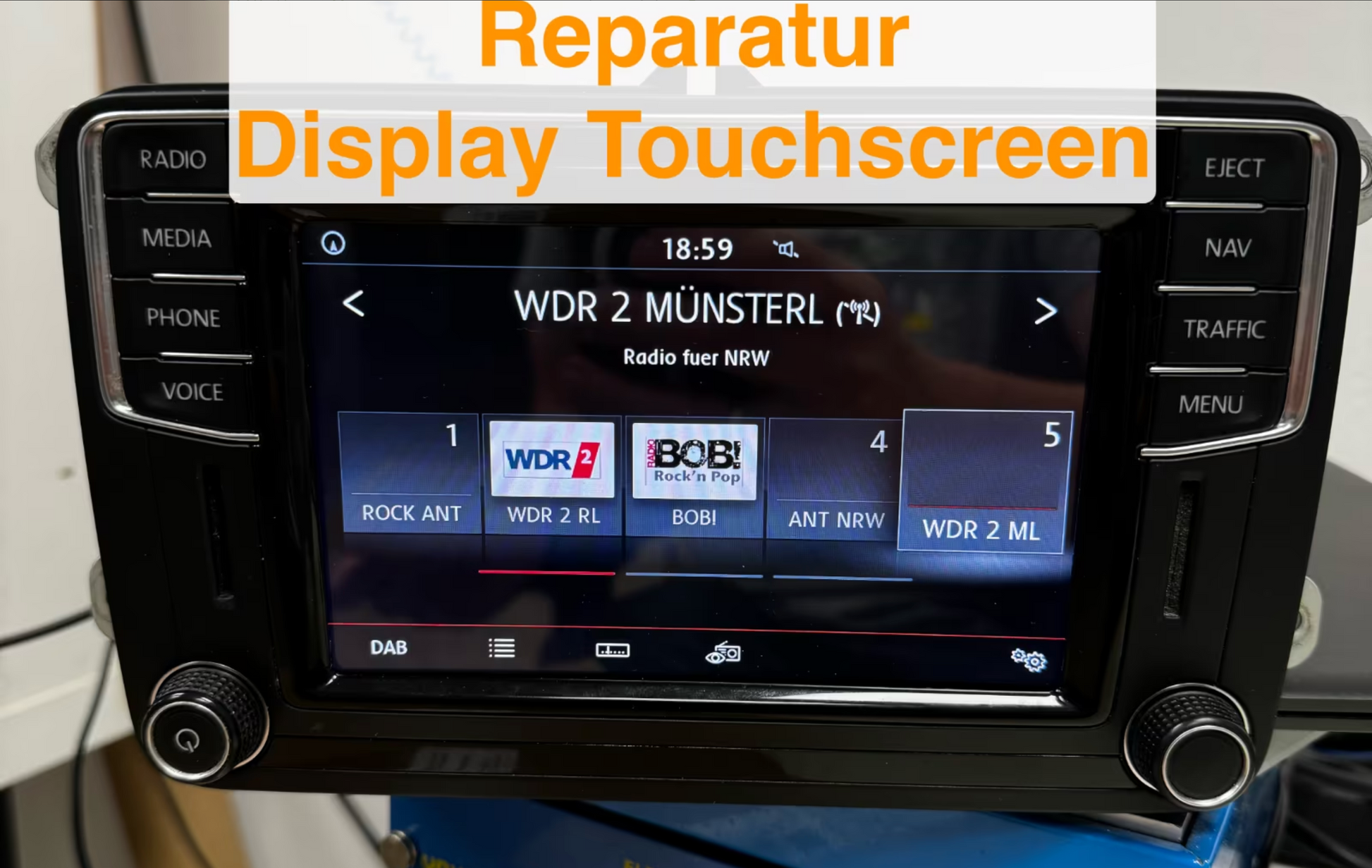 Reparaturservice für VW / Skoda Discover Media MIB2 PQ & Composition Media PQ Ghost Touch NAVI